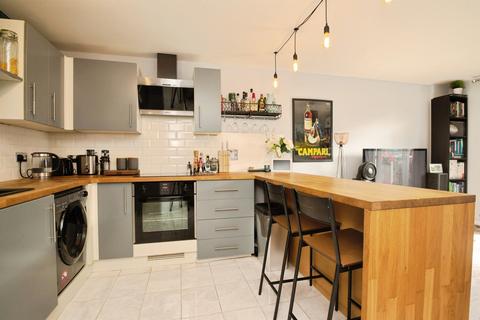 Overstone Court, Cardiff