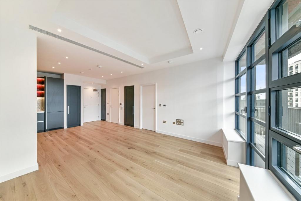 Living Area - Defoe