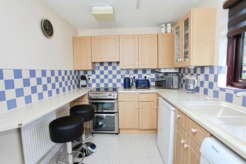 3 bedroom end of terrace house for sale, Valentine Lane, Chepstow