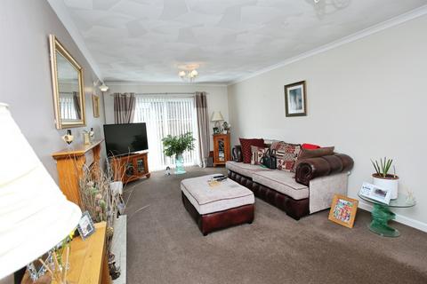 undefined, Kirrlach Close, Caldicot