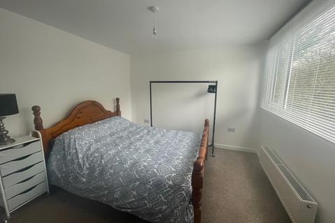 undefined, Grove Park, Pontnewydd, Cwmbran