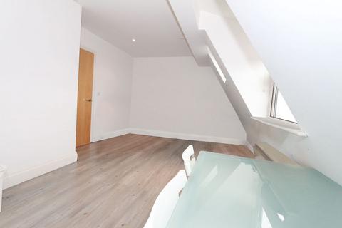 undefined, 1 bedroom flat - Finsbury Park N4