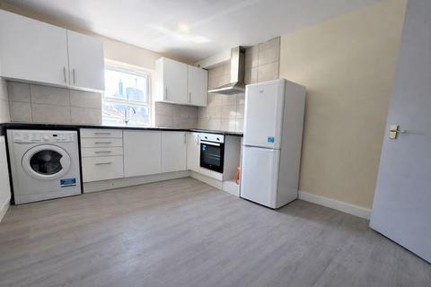 Property to rent, Lower Addiscombe Road, Croydon CR0