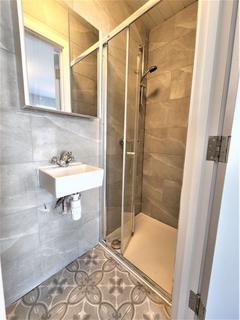 Property to rent, Lower Addiscombe Road, Croydon CR0