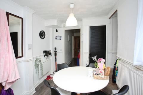4 bedroom end of terrace house for sale, Tramway Close, Fairwater, Cwmbran