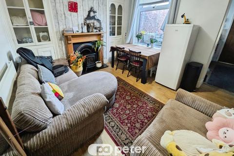 3 bedroom end of terrace house for sale, Windsor Road, Griffithstown, PONTYPOOL