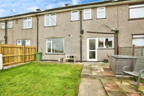 3 bedroom terraced house for sale, Wordsworth Close, CWMBRAN