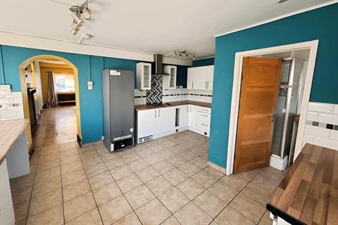 3 bedroom terraced house for sale, New Road, Grovesend, Swansea
