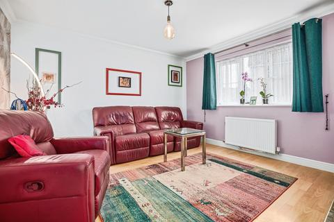 4 bedroom detached house for sale, Clos Yr Afon, AMMANFORD