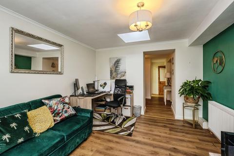 4 bedroom semi-detached house for sale, Victoria Road, Waunarlwydd, SWANSEA