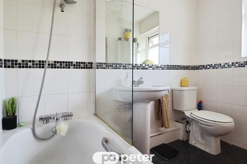undefined, Heol Merlin, Llanishen, Cardiff