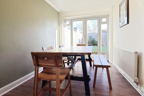 undefined, Heol Hir, Llanishen, Cardiff