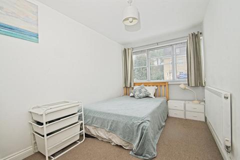 undefined, Heol Dewi Sant, Heath, Cardiff