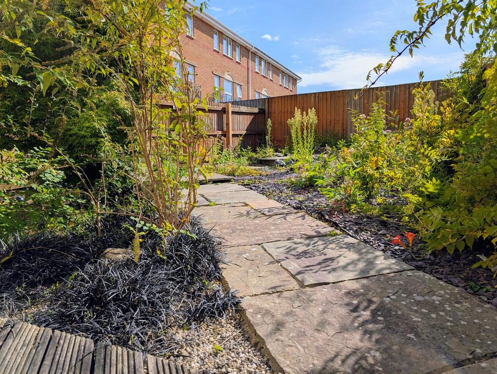 House in Cardiff - View 3