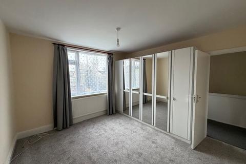 undefined, GORDON AVENUE, WHITEHALL
