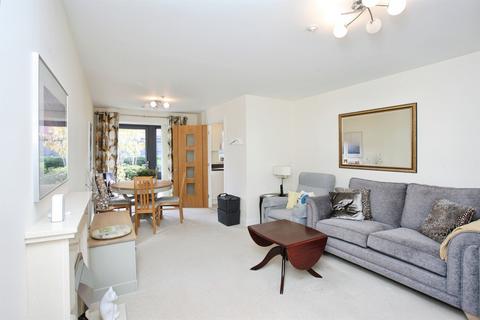 undefined, Ilex Close, Llanishen, CARDIFF