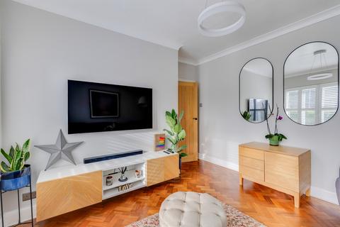 undefined, South Rise, Llanishen, Cardiff