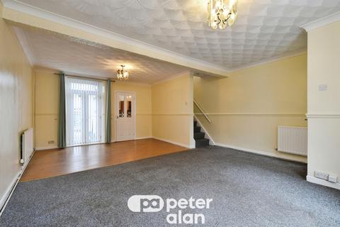 2 bedroom end of terrace house for sale, Ty-Newydd Street, Pontlottyn, Bargoed