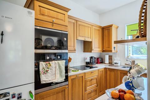 2 bedroom retirement property for sale, The Oldway Centre, Monmouth