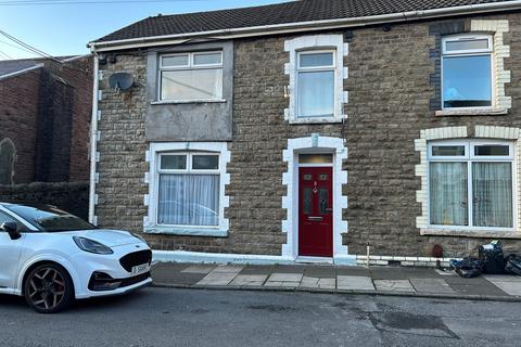 3 bedroom end of terrace house for sale, Treharne Road, Maesteg