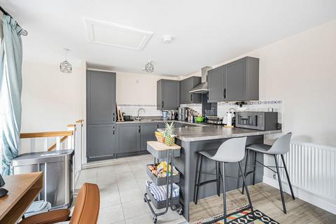 1 bedroom semi-detached house for sale, Lithgows Avenue, Brooklands, Milton Keynes