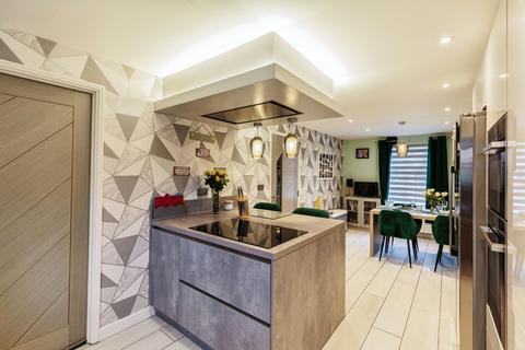 4 bedroom detached house for sale, Douglas Avenue, Wesham, Preston, PR4