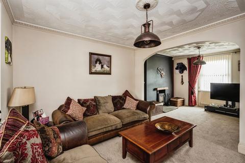 3 bedroom detached house for sale, Swansea Road, Pontardawe, SWANSEA
