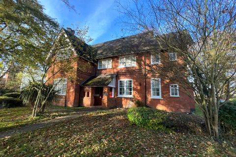 undefined, 8 The Drive, Leicester