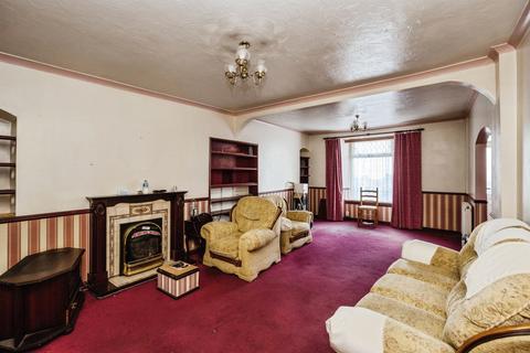 2 bedroom terraced house for sale, Neath Road, Plasmarl, Swansea