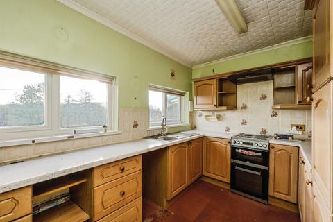 2 bedroom terraced house for sale, Neath Road, Plasmarl, Swansea