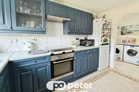 4 bedroom detached house for sale, Goodrich Grove, NEWPORT
