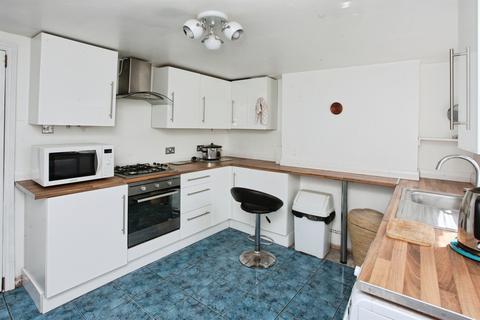 3 bedroom terraced house for sale, Cefn Road, Rogerstone, Newport