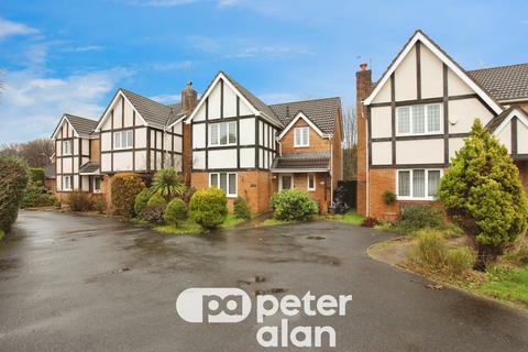 4 bedroom detached house for sale, Lily Way, Rogerstone, Newport