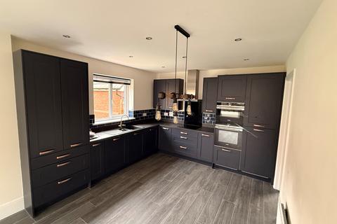 4 bedroom detached house for sale, Great Field Close, Llanwern, Newport