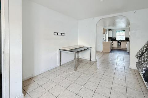undefined, Dolphin Street, Newport