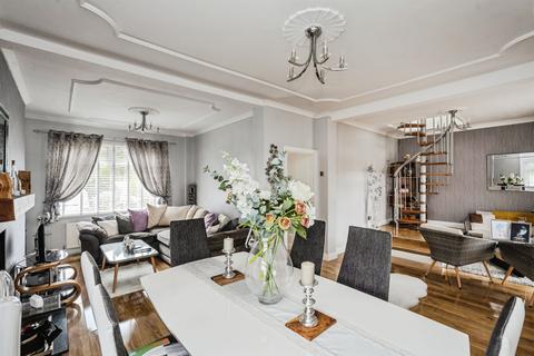 undefined, Bryndulais Avenue, Seven Sisters, Neath