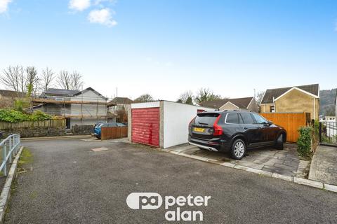 3 bedroom detached house for sale, Henfaes Road, Tonna, NEATH