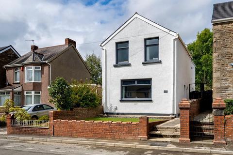 3 bedroom detached house for sale, Clydach Road, Ynysforgan, Swansea