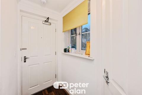 2 bedroom flat for sale, Geraint Jeremiah Close, Neath