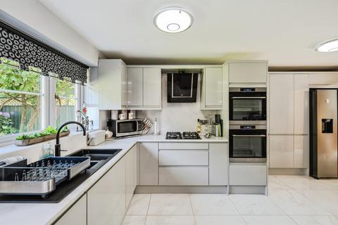 4 bedroom detached house for sale, Ffynnon Dawel, Aberdulais, NEATH