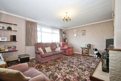 3 bedroom detached house for sale, West Park Drive, Porthcawl