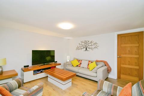 3 bedroom cottage for sale, Crown Road, Kenfig Hill, Bridgend
