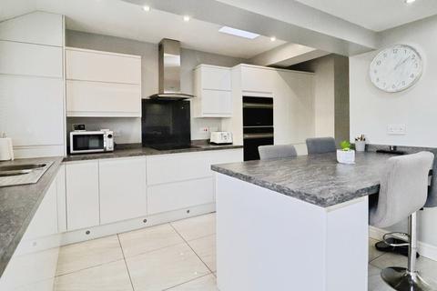 undefined, Wellfield Avenue, PORTHCAWL