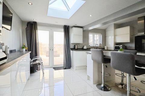undefined, Wellfield Avenue, PORTHCAWL