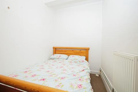 2 bedroom flat for sale, Pisgah Street, Kenfig Hill, Bridgend