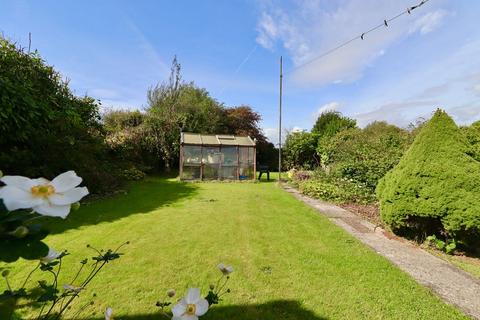 4 bedroom detached house for sale, Heol Tydraw, Pyle, Bridgend