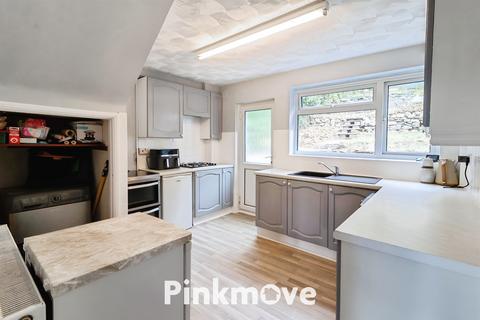 Snowdon Close, Newport NP11