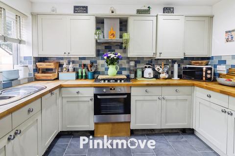3 bedroom detached house for sale, Sir Charles Crescent, Newport NP10
