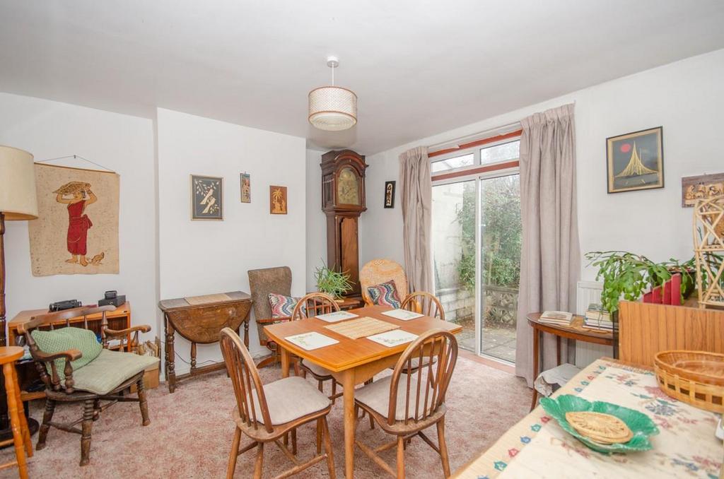 Dining room.jpg