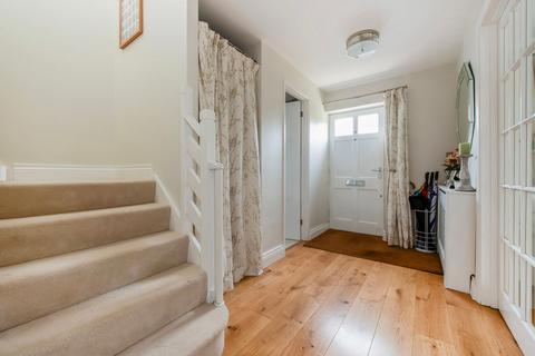 4 bedroom property for sale, Stavely Gardens, Chichester, PO19